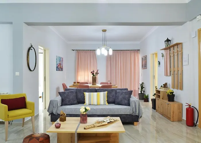 アパート Aristea's 2nd Floor *