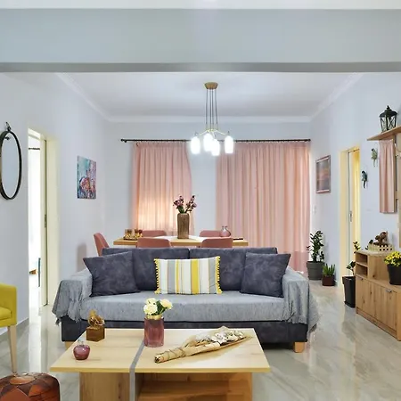 Apartamento Aristea'S Apartment 2Nd Floor *